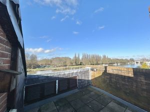 Roof Terrace - click for photo gallery